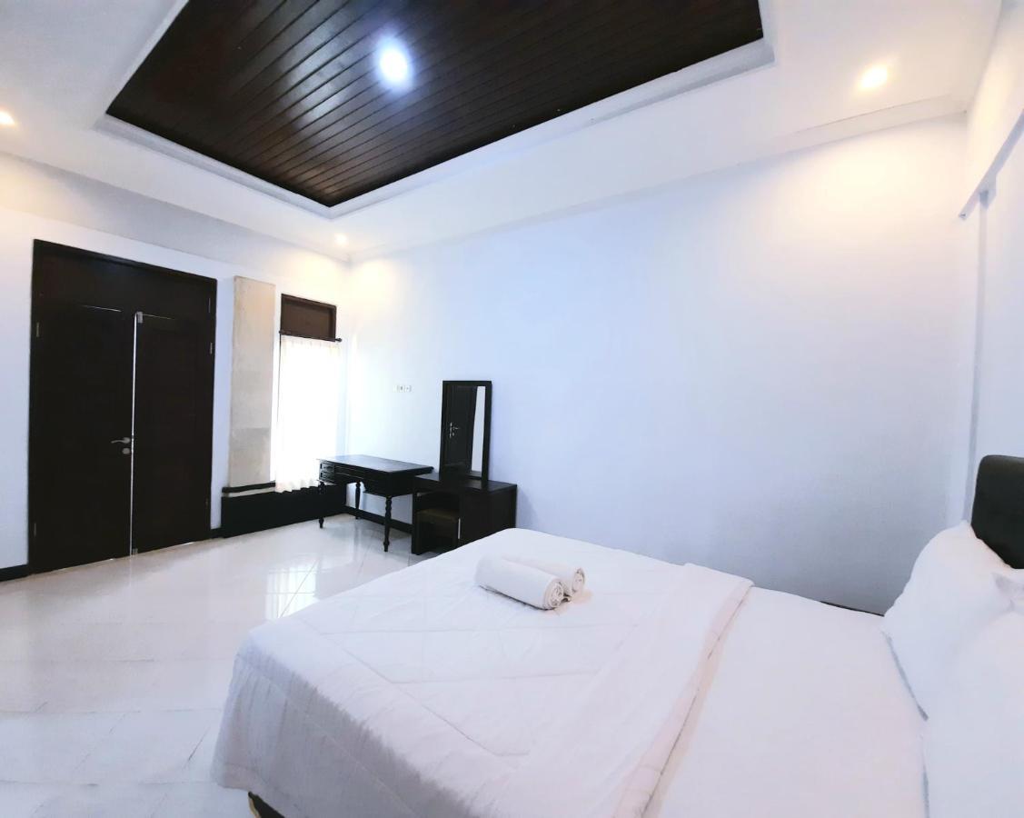 Ganggas Homestay Jimbaran  Ngoại thất bức ảnh