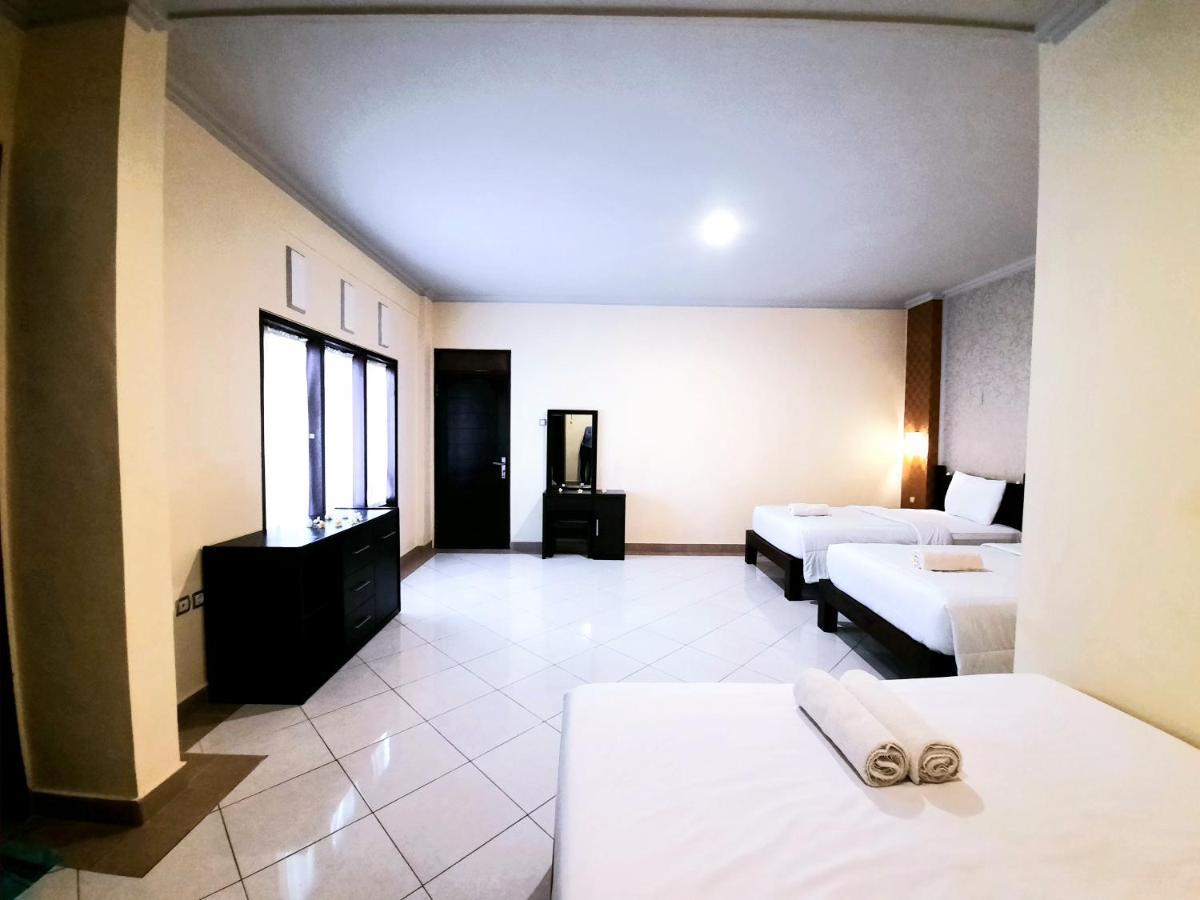 Ganggas Homestay Jimbaran  Ngoại thất bức ảnh